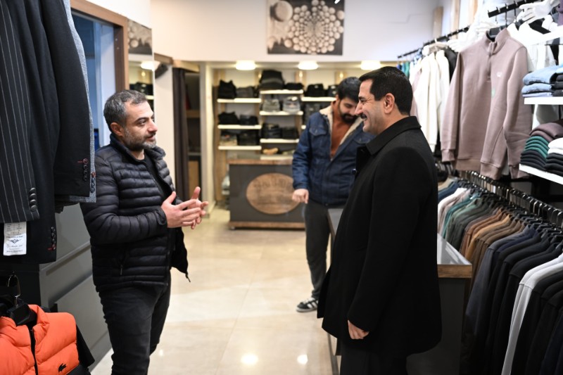 Başkan Taşkın, İnönü Caddesi Esnafıyla Buluştu: Dönüşüm Sürecinde Tam Destek Sözü
