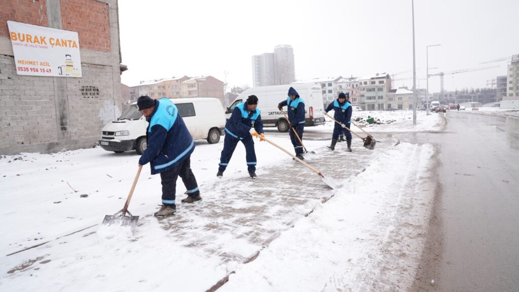 Battalgazi Belediyesi Tam Kadro Sahada