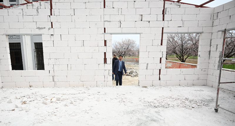 Başkan Taşkın, Battalgazi’de Taziye Evi İnşaatını İnceledi: ‘Mahallelerimize Kalıcı Eserler Kazandırıyoruz’