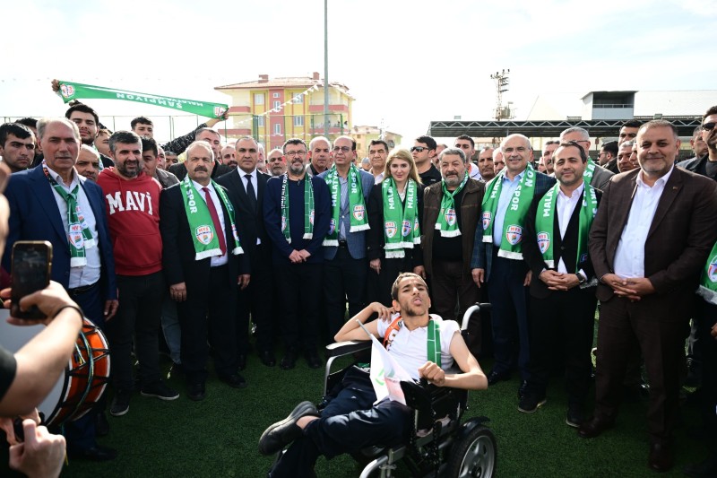 Malatya Yeşilyurtspor, Bölgesel Amatör Futbol Ligi 3.Grubu şampiyon tamamlayarak 3.Lige yükseldi.