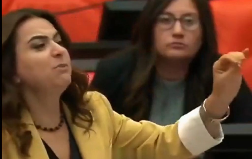 “Şehitlere ‘Gencecik Cesetler’ Sözü Tepki Çekti: Milli Değerlere Büyük Saygısızlık”