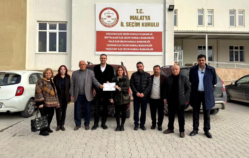 İYİ Parti Malatya’da Yeni Dönem Resmen Başladı: İl Başkanı Emircan Eren Mazbatasını Aldı
