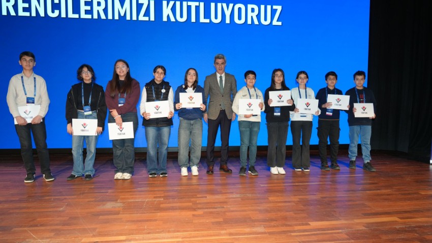 Malatya’nın Bilim Elçileri Zirvede: TÜBİTAK 2204-B Bölge Finallerinde Tarihi Başarı