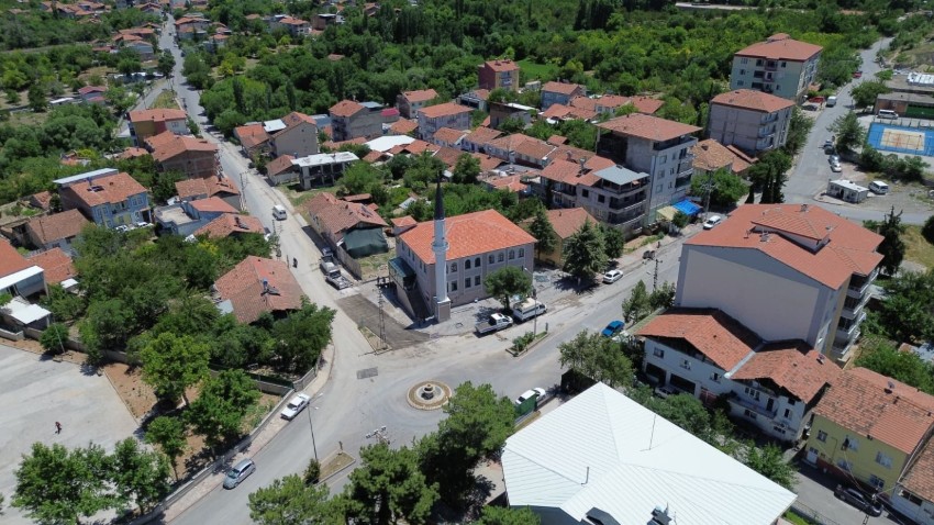 Depremde Yıkılan Mehmet Turgut Camii, Uluslararası Dayanışmayla Yeniden İbadete Açılıyor