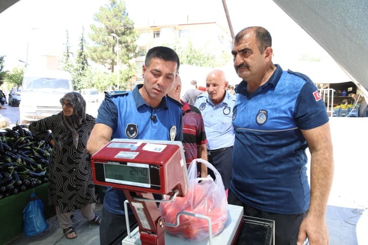 Battalgazi Belediyesi Ekipleri Sahada